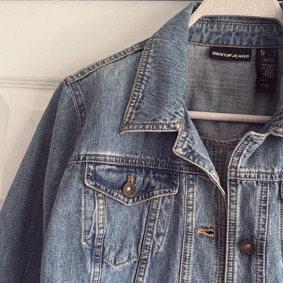 DKNY Jeans Denim Jacket - Size Large - Picture 7 of 15